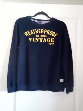 Weatherproof Navy Sweater with Yellow Vintage Logo Boyz Size XL